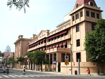 天津卫听相声逛洋楼 慢享都市夜生活3
