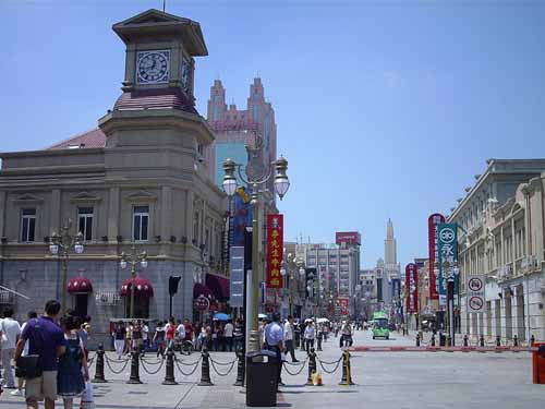 国内最长的商业步行街 天津金街2