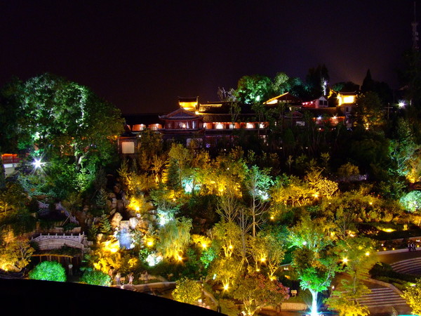 云南行 第三日 大理古城 崇圣寺三塔 夜游丽江1