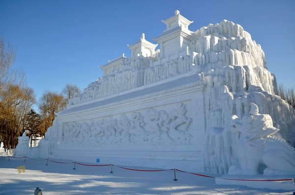 2010哈尔滨太阳岛雪博会~4