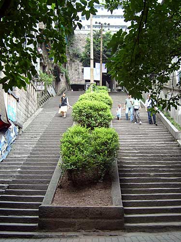 观电影《日照重庆》 漫游重庆看山城风情9