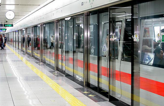 北京将有超2000万人端午节搭乘地铁出门