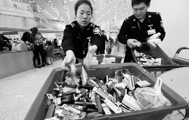 上海机场安检升级