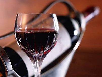 乘坐飞机可以带酒吗