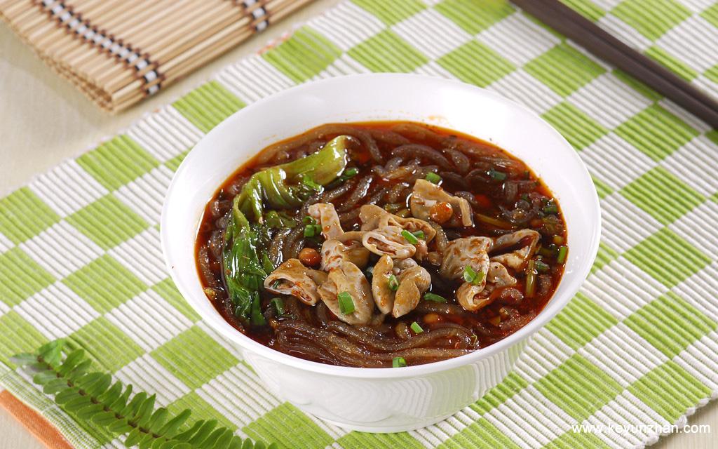 成都美食节：本土美食受追捧 大厨忙得不亦乐乎2