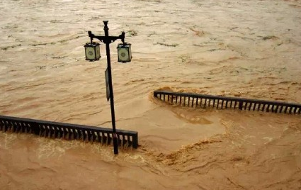福建多地暴雨成灾1