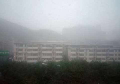 5月20日厦门发布暴雨三级预警1