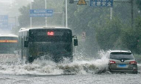 广西柳州遭暴雨袭击最新消息1