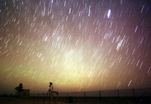 2016英仙座流星雨爆发时间点1